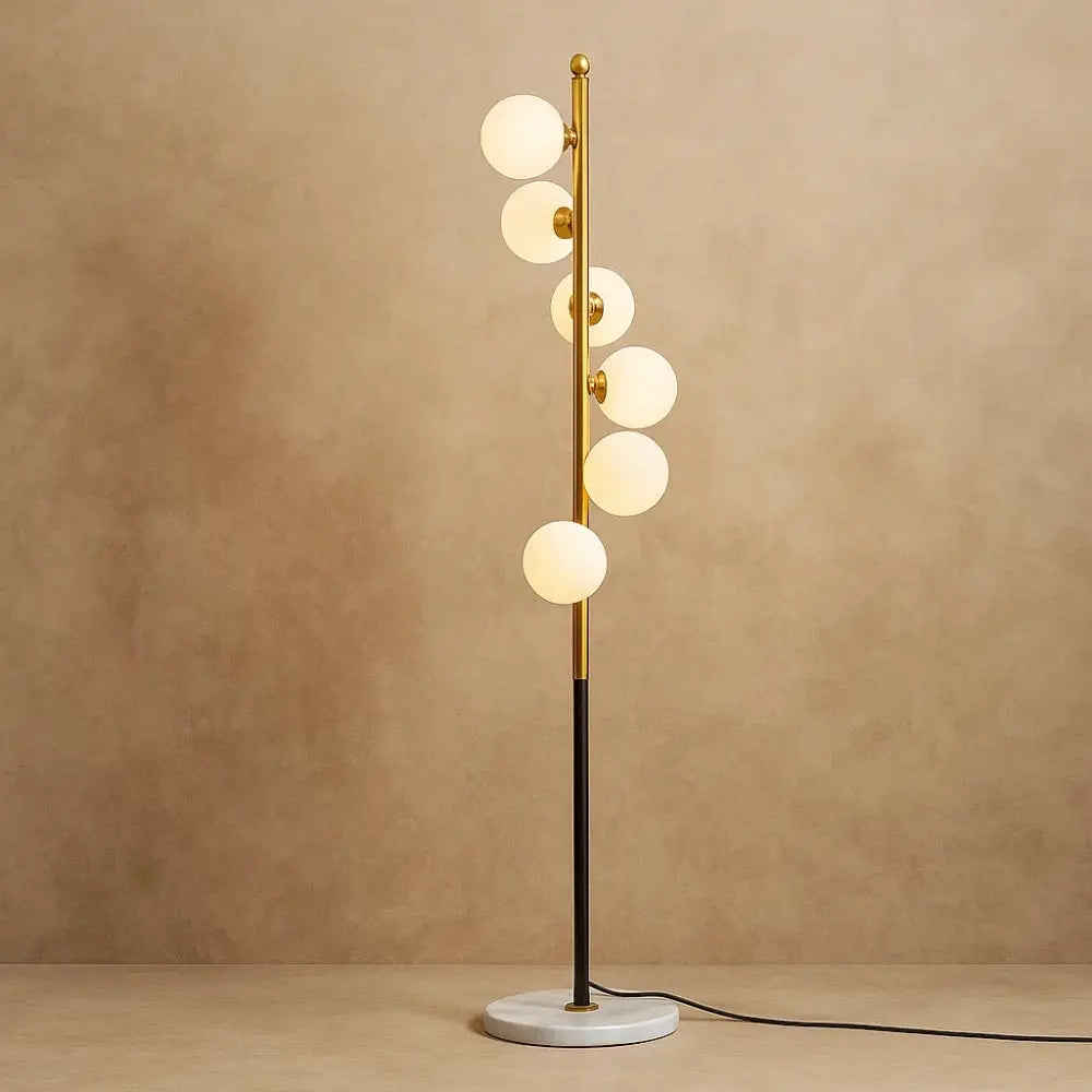 Lampadaire Salon - Design Raffiné