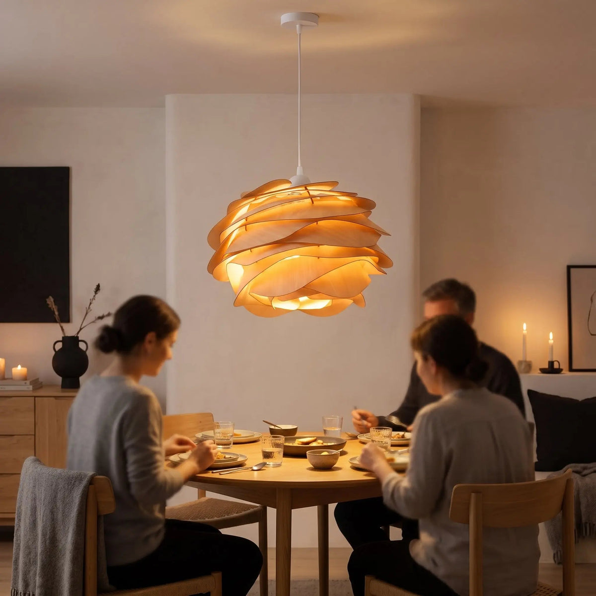 Suspension Bois Sculptée - Forme Rose Artisanale