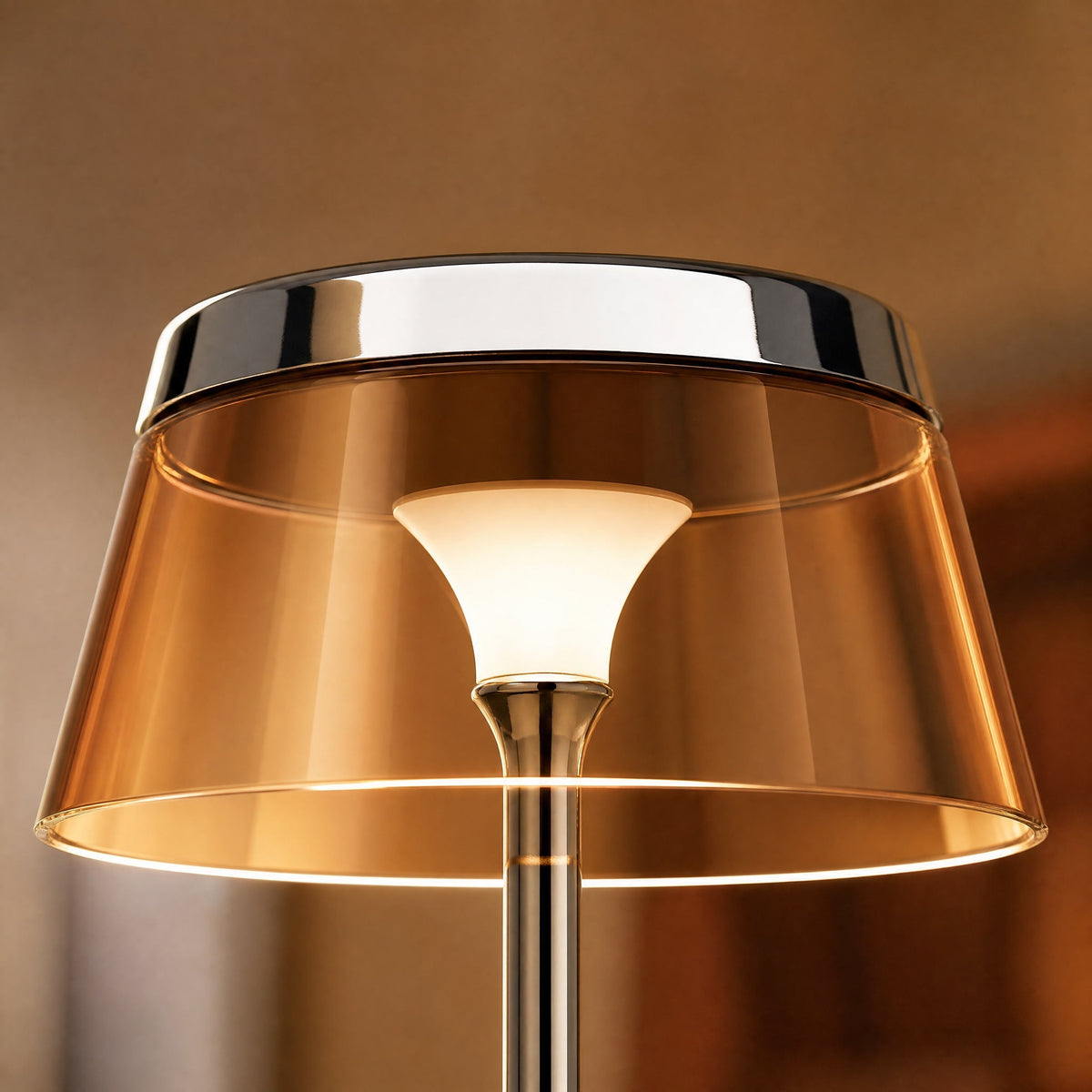 Lampe Rechargeable - Couronne Chromée Tactile